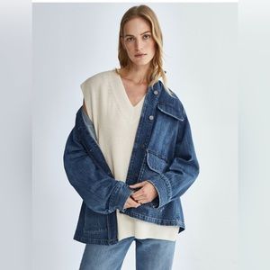 Massimo Dutti Sleeveless Wool Vest XS/S